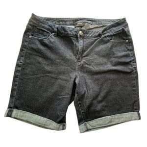Venezia Jean Shorts- Size 20